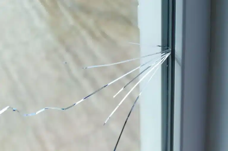can you fix a cracked window